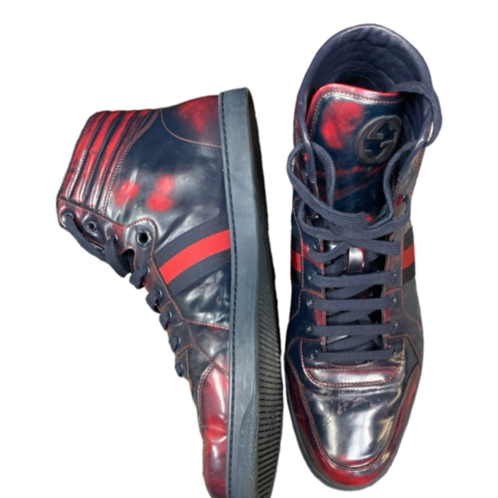 Gucci Men's Navy and Red Sneakers - Picture 2 of 2